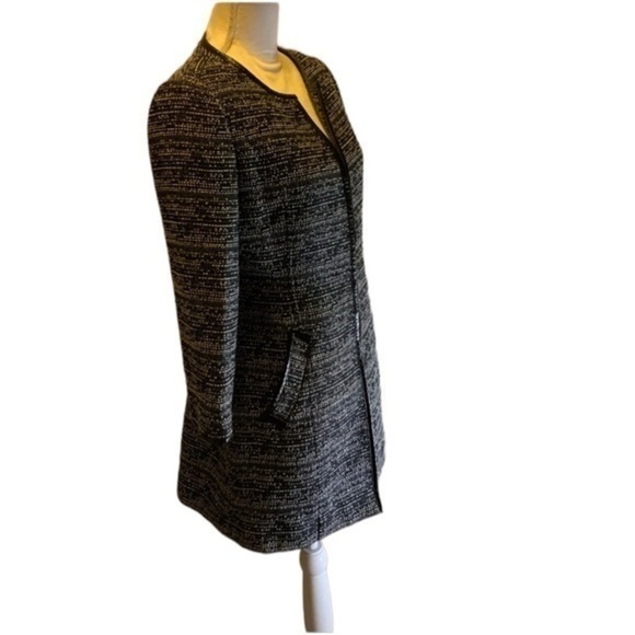 Cache Luxe Jacket - Picture 3 of 9